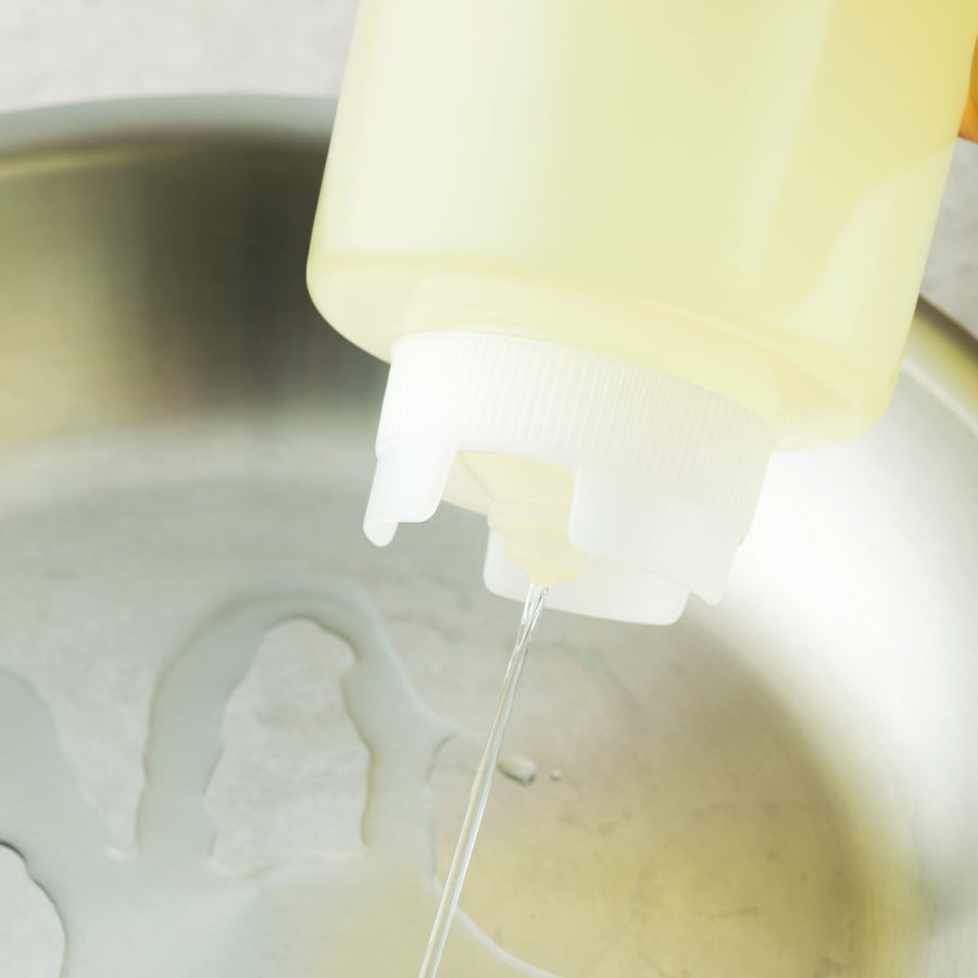 Bottles, Inverted Squeeze, 32 Ounce, Cylinder, Clear, Plastic, with Refill & Dispensing Lids, 32 Ounce,1 - 1 EACH