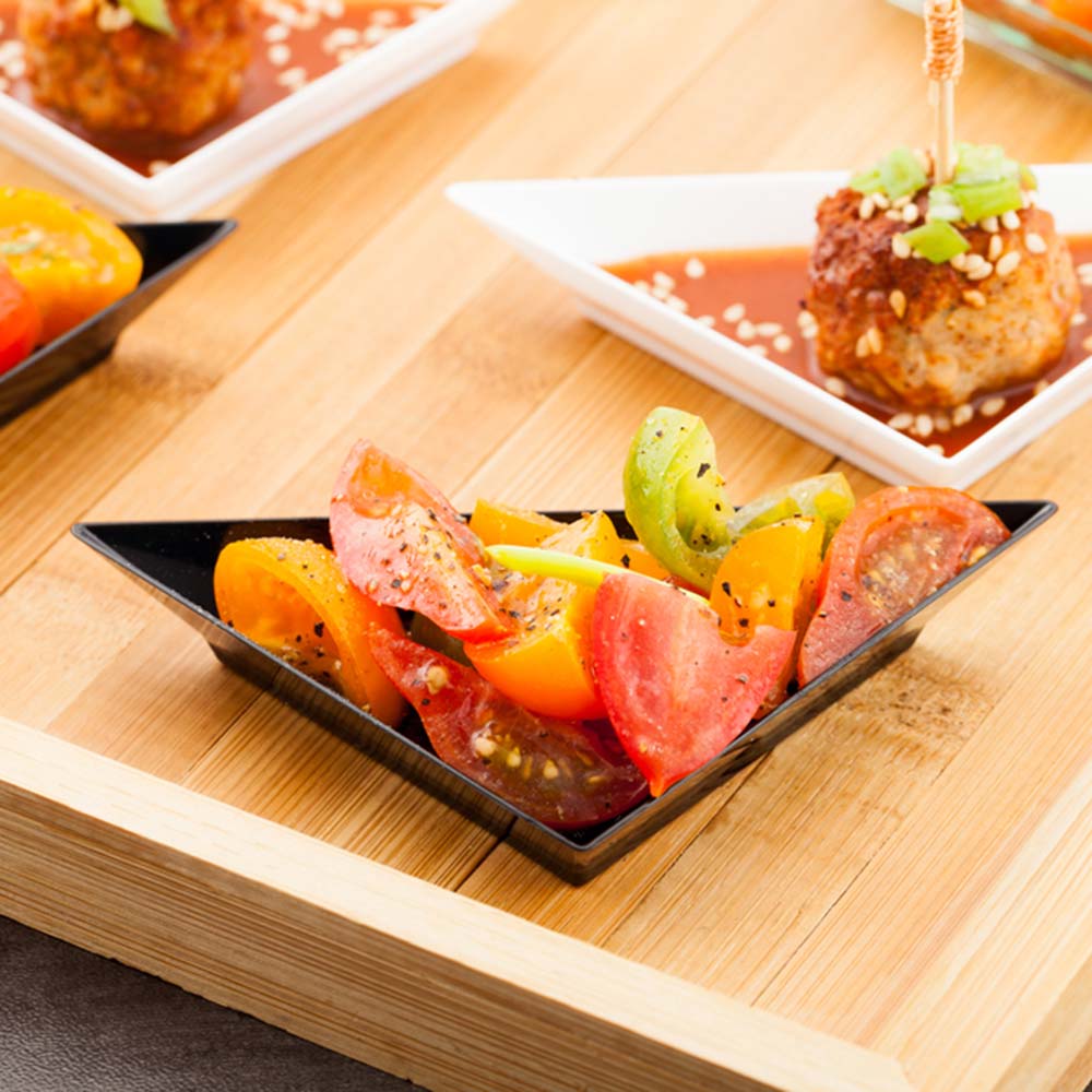 Plates, Triangolo Appetizer, 4 Inch, Plastic, Black, Soft Triangle, Heavyweight, 4 Linear Inch,1 - 100 COUNT