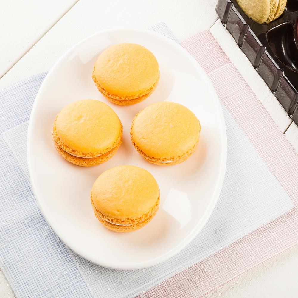 Containers, 36-Compartment Macaron, Plastic, Black, With Shock Safe Lid,1 - 100 COUNT