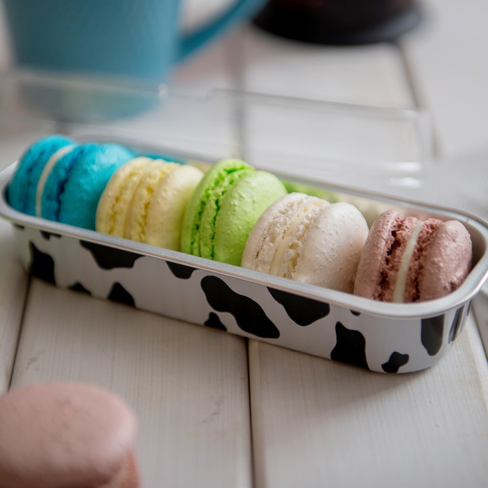 Pans, Loaf, 6.75 Ounce, Black & White Cow Spots, with Clear Plastic Dome Lids, 6.75 Ounce,1 - 100 COUNT