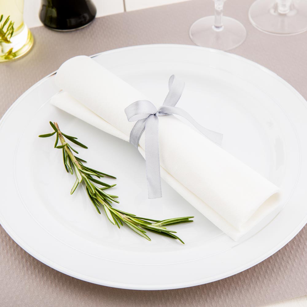 Cutlery Kits, Moderna Fork/Knife/Spoon, Plastic, Silver, with Premium White Napkin, 7.3 Linear Inch,1 - 100 COUNT