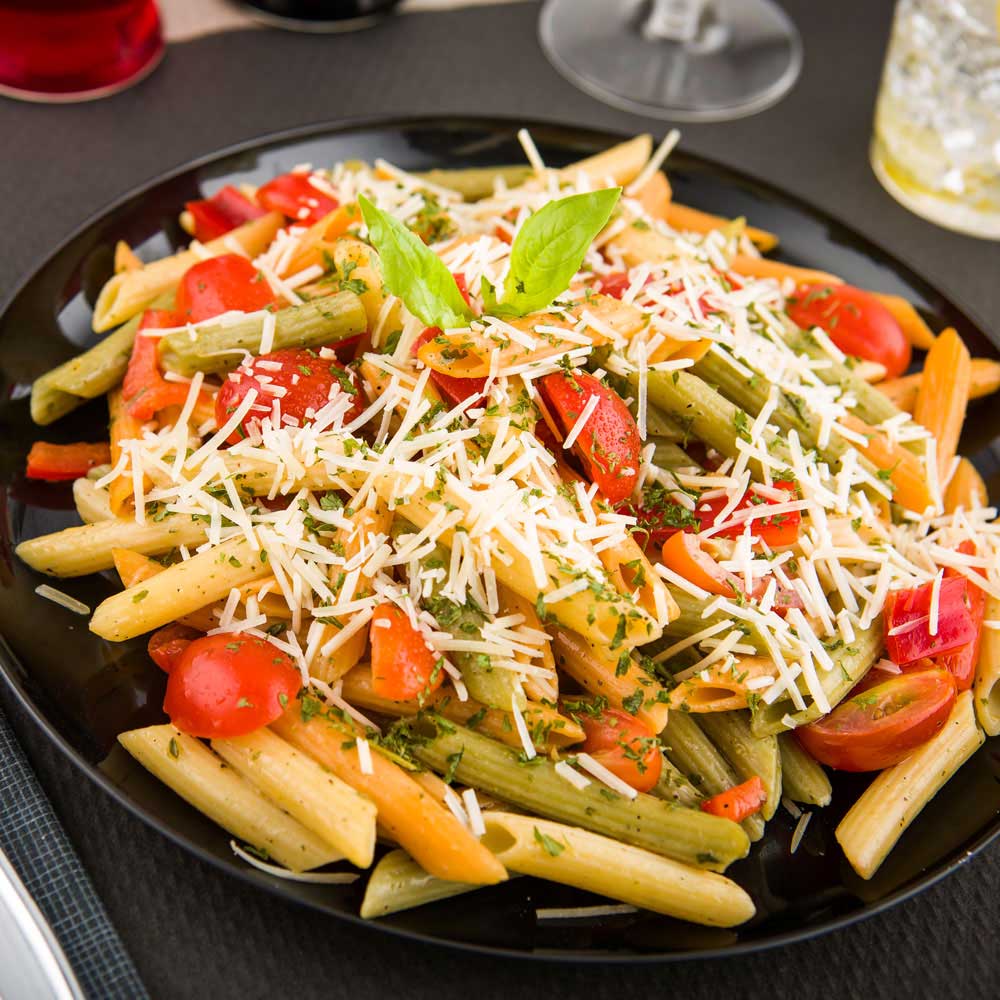 Plates, Elegant Dinner, 9 Inch, Plastic, Black Aqua Design, Round, Heavyweight, 9 Linear Inch,1 - 100 COUNT