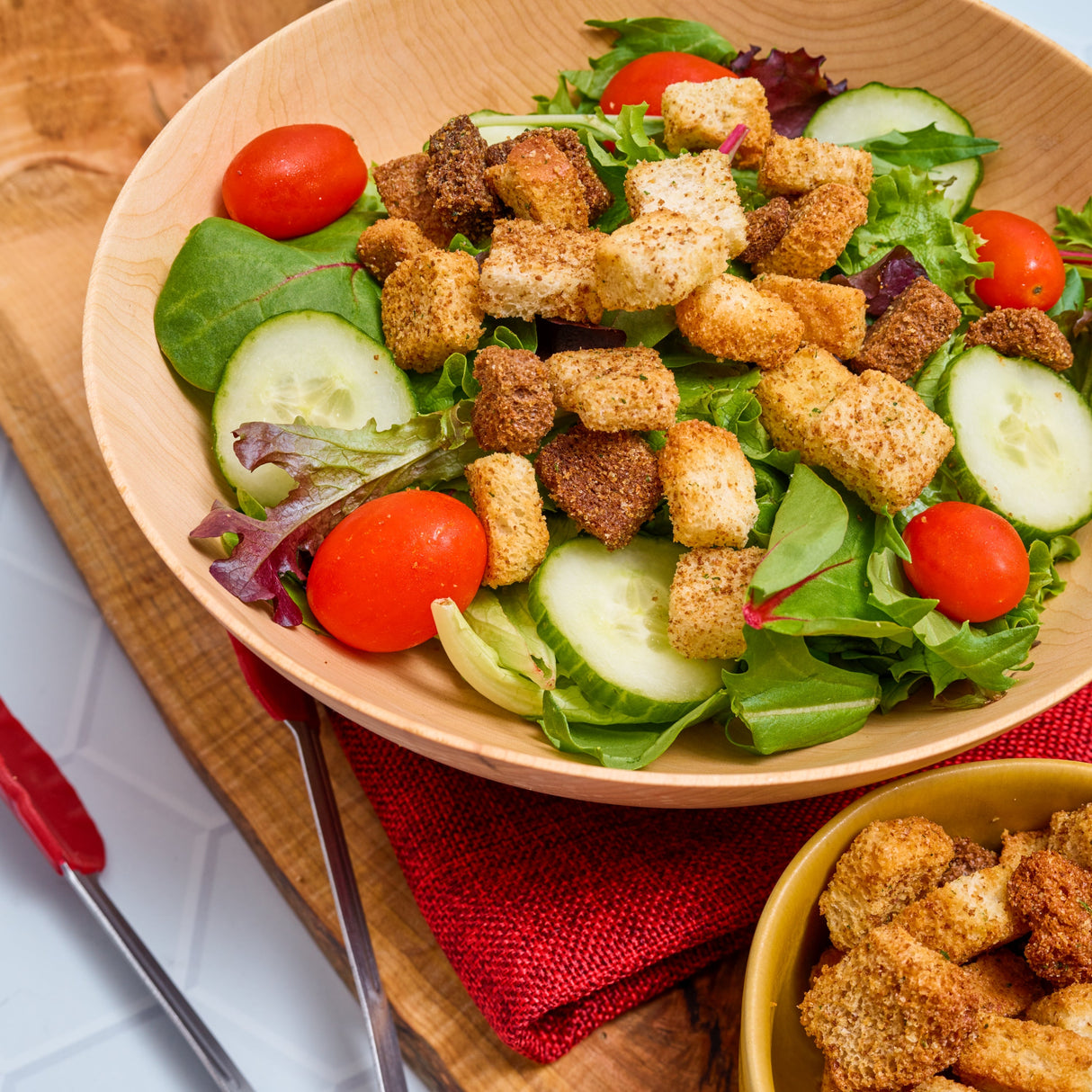 Croutons, Multigrain Cheese Garlic, Homestyle,4 - 2.5 POUND