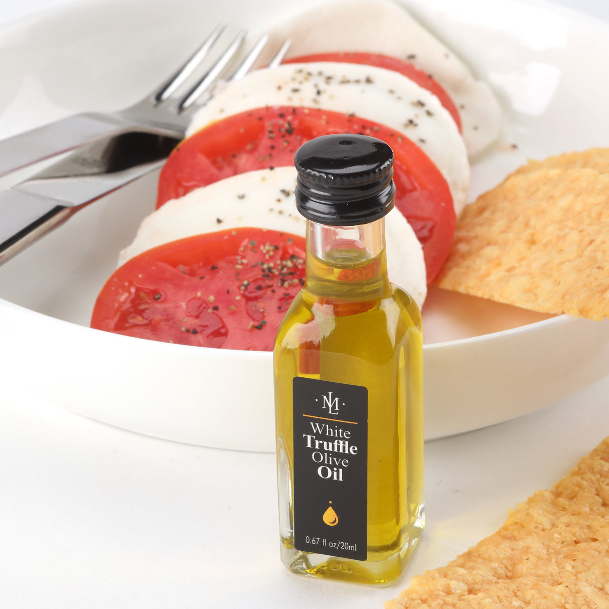 Oil, Truffle, White, Single-Serve Glass Bottle,128 - 0.67 FLUID