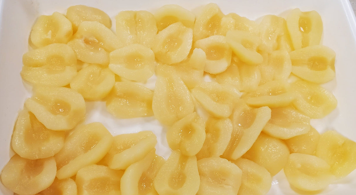 Pears, Halved, in Juice, #10,6 - 104 OUNCE