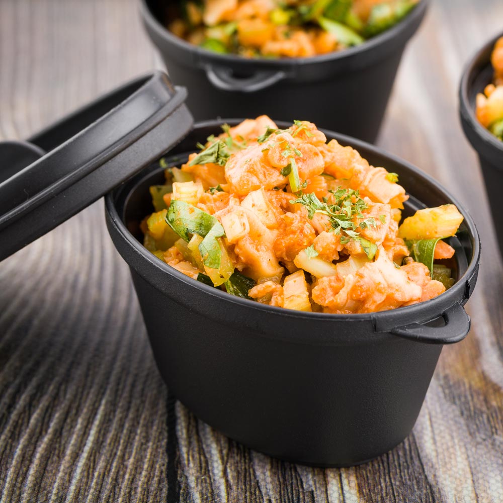 Bowls, 3 Ounce, Plastic, Black, Kettle-Shaped, Heavyweight, with Lids, 3 Ounce,1 - 100 COUNT