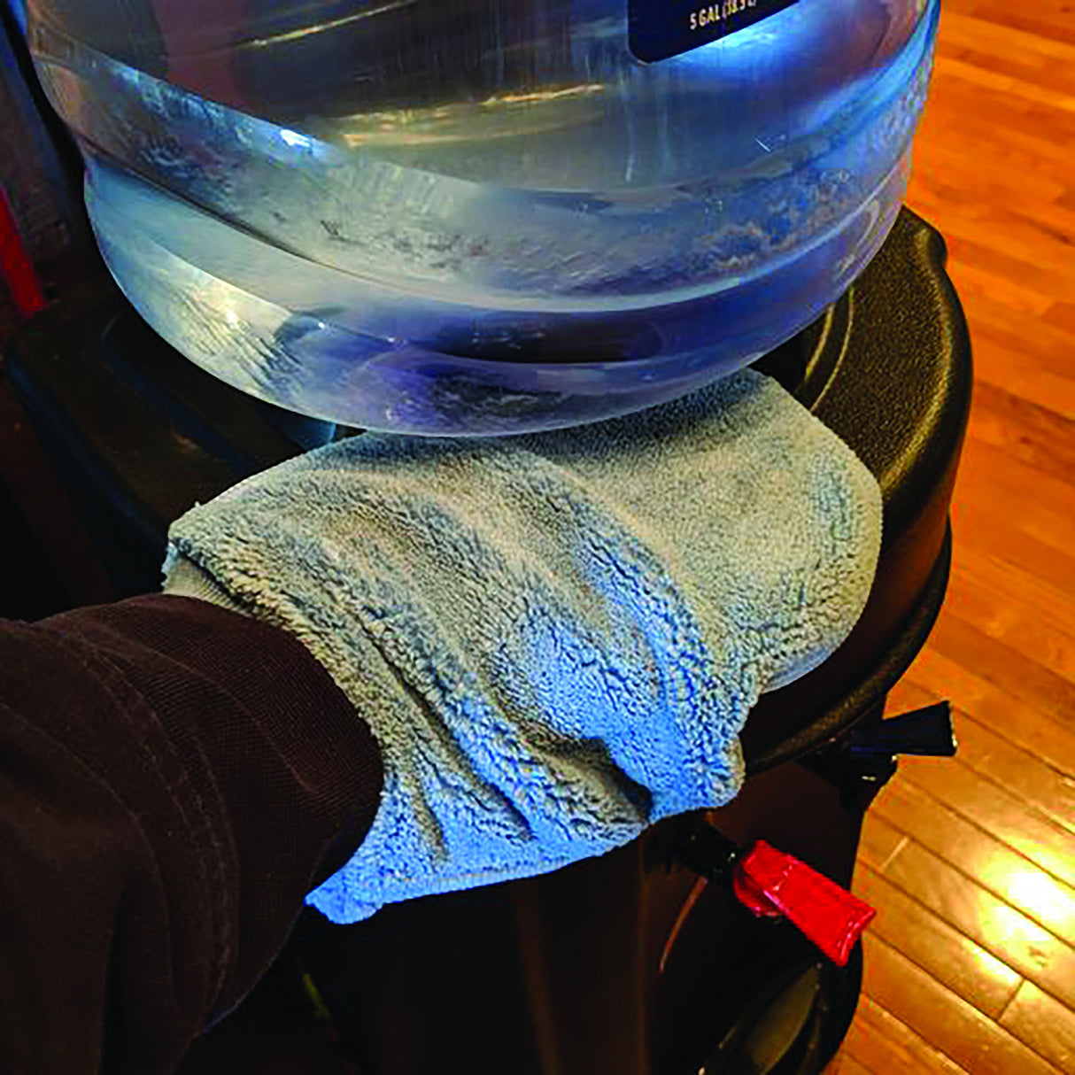 Dusting Mitt, Microfiber, with Thumb Slot,12 - 1 EACH